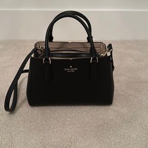 Black Kate spade purse